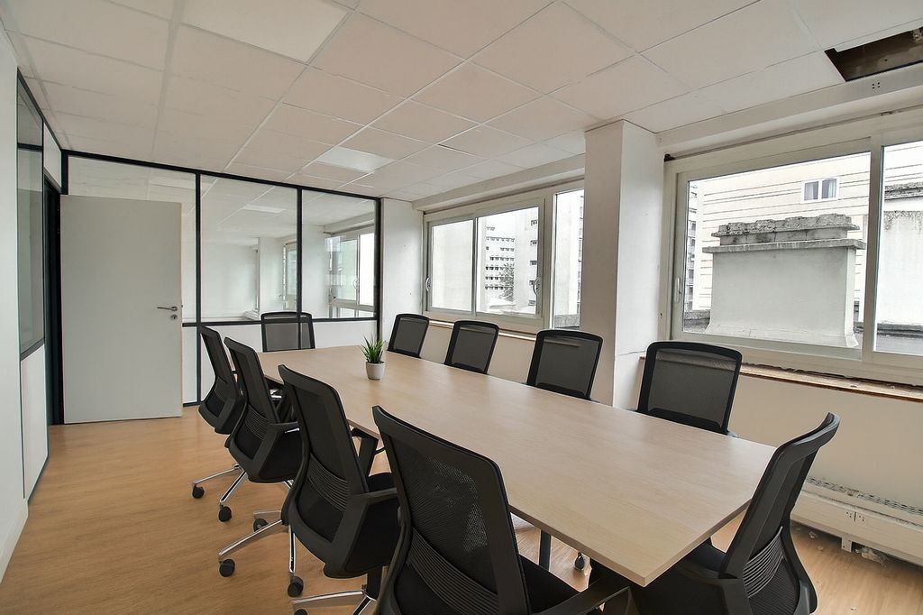 Location bureaux 108 m² non divisibles