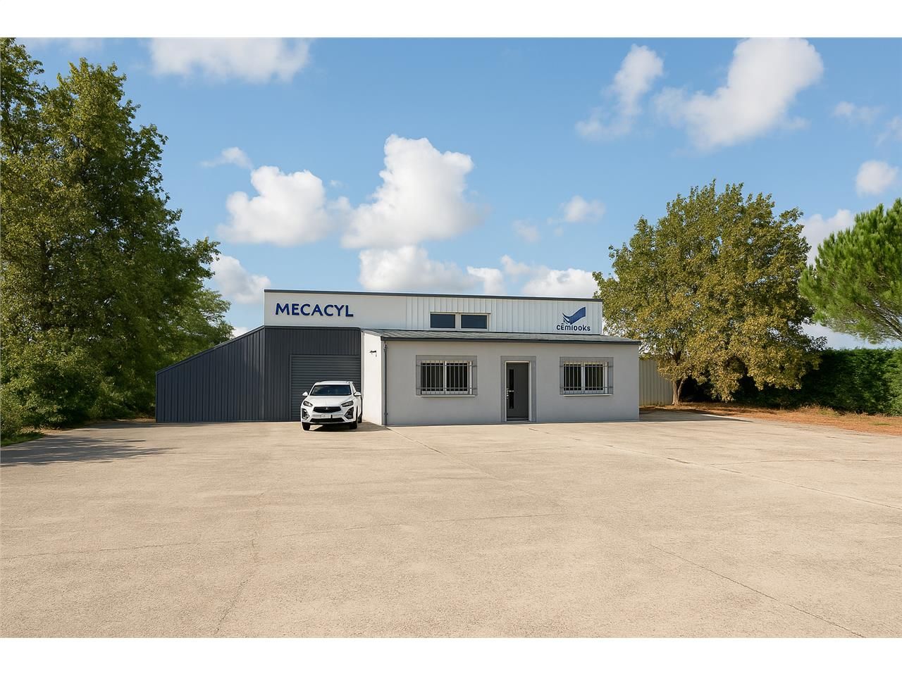 Vente local 797.00 m² à CESTAS