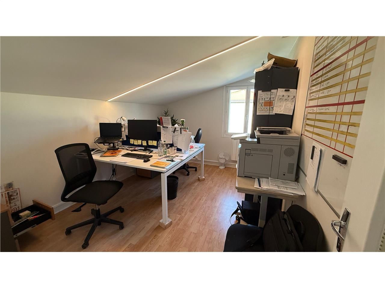Location bureaux 82 m² non divisibles