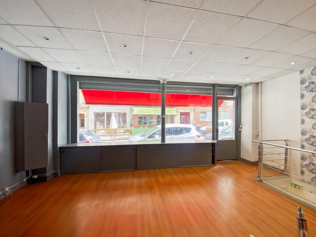 Location bureaux 57 m² non divisibles