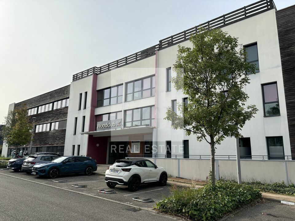 Location bureaux 1037 m² divisibles à partir de 21 m²