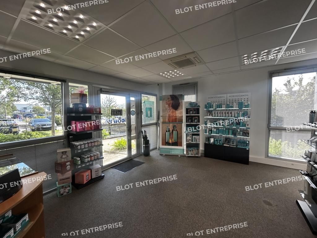 Location bureaux 155 m² non divisibles