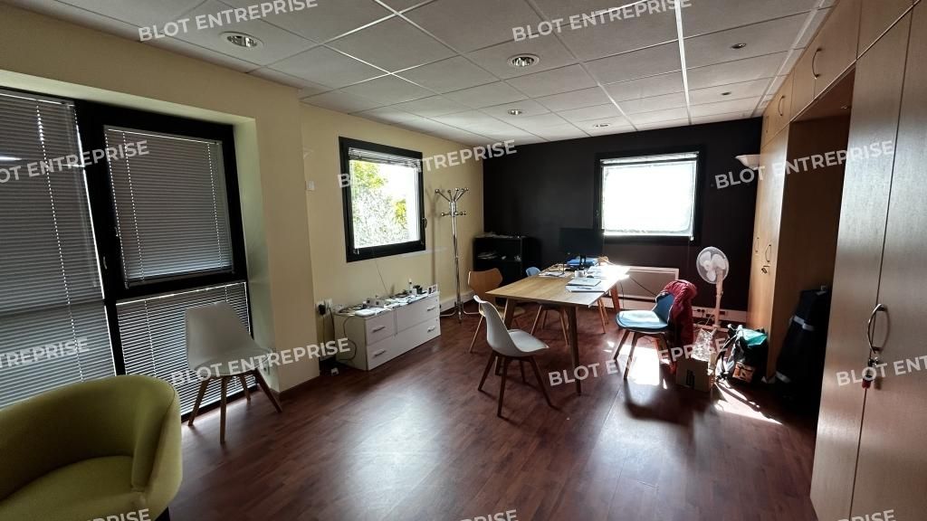 Location bureaux 415 m² non divisibles