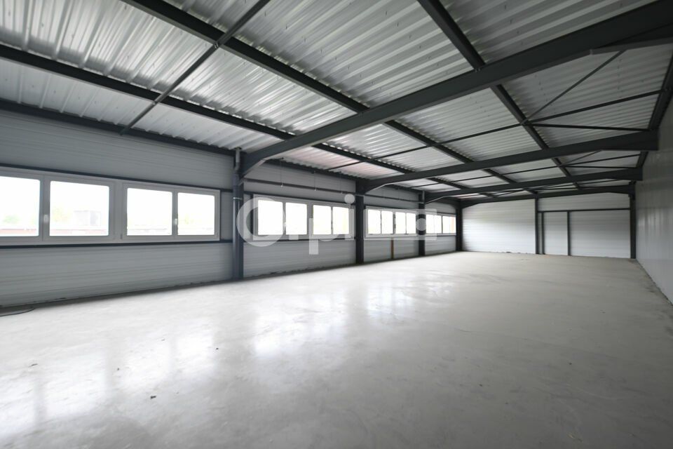 Location bureaux 300 m² divisibles à partir de 40 m²