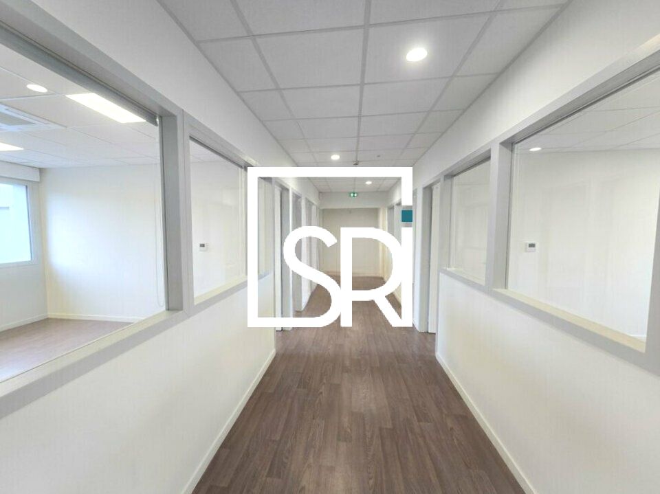 LOCATION BUREAUX + STOCKAGE - 347 M² - COURNON D'AUVERGNE 63800