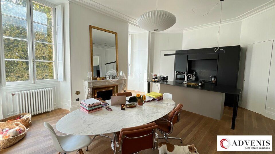 A VENDRE - BUREAUX - 160 M² - HYPER CENTRE