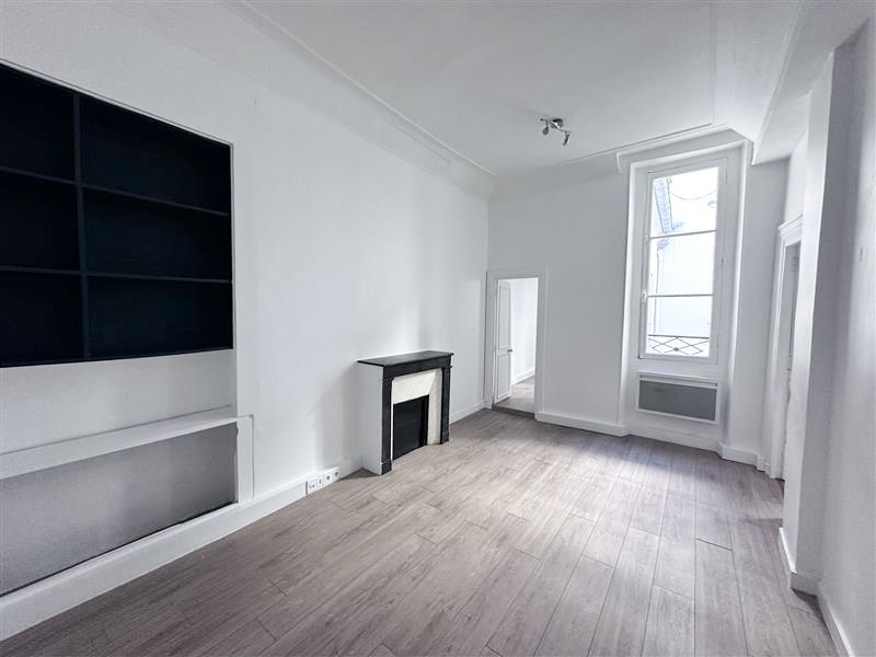 Location bureaux 39 m² non divisibles