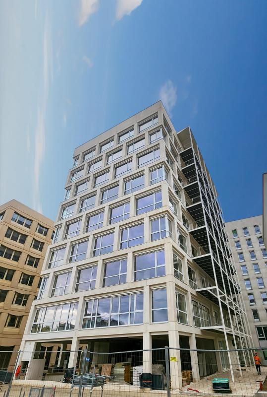 Location bureaux 570 m² divisibles à partir de 279 m²