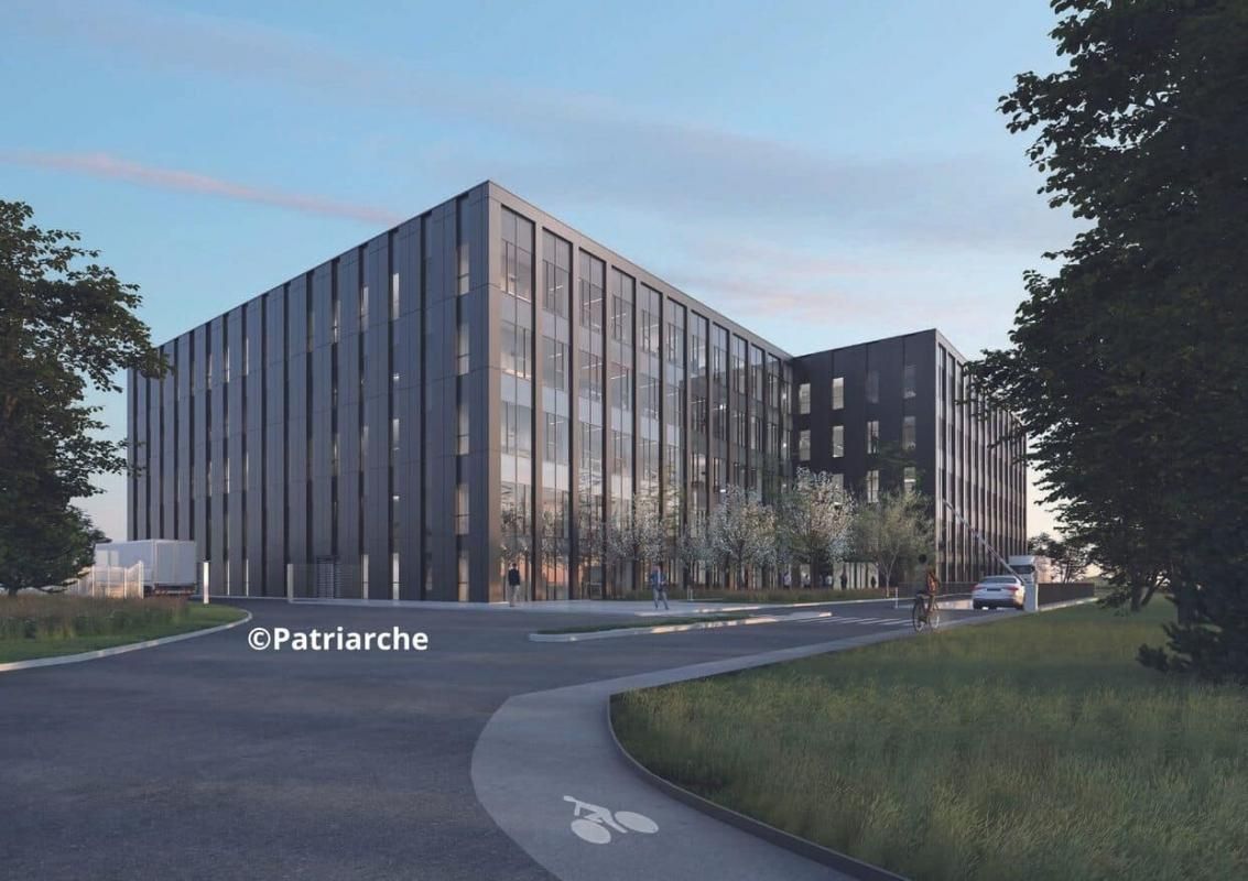 Location entrepôts 10500 m² divisibles à partir de 2700 m²