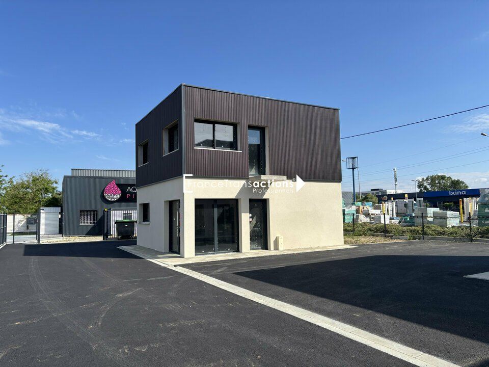 Location local commercial 45 m² non divisibles