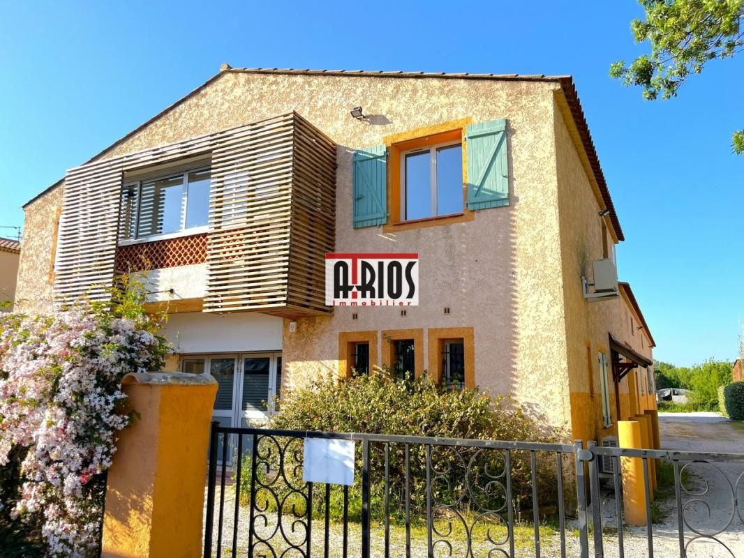 Location entrepôts 730 m² non divisibles