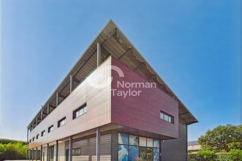 Vente bureaux 985 m² non divisibles