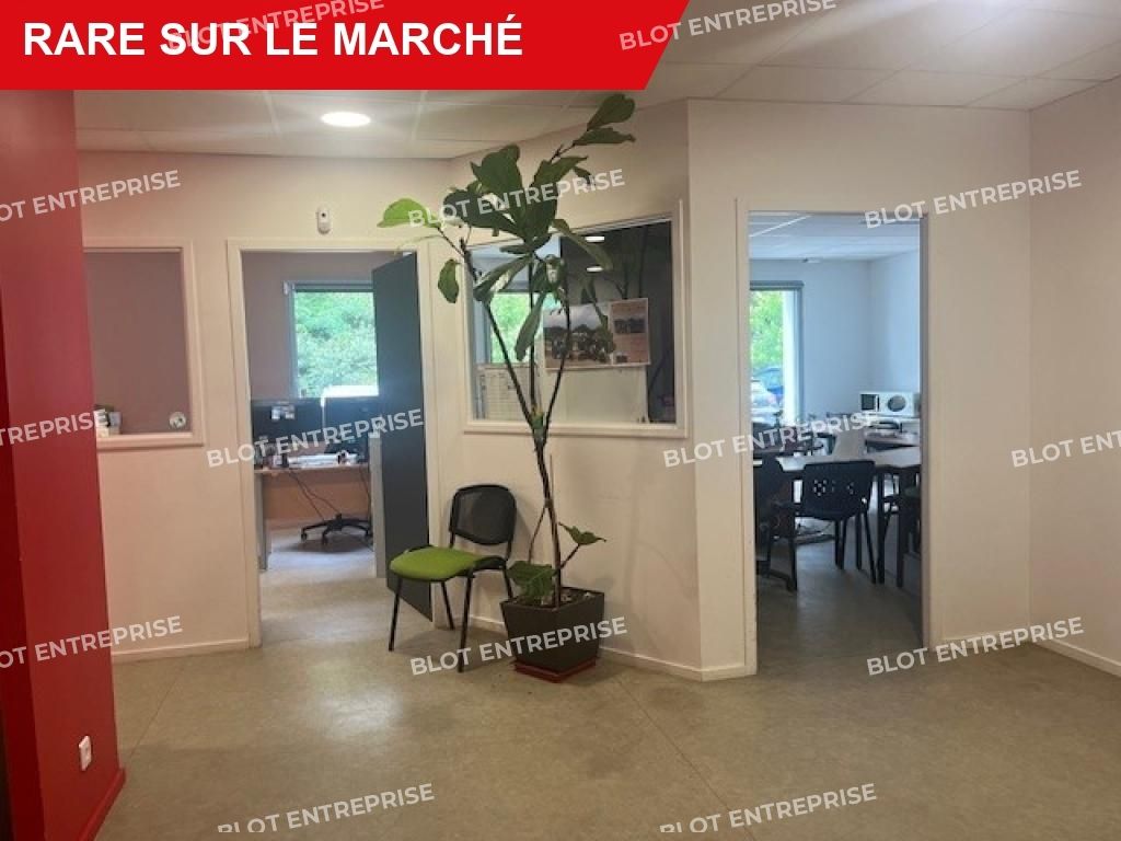 Vente bureaux 168 m² non divisibles
