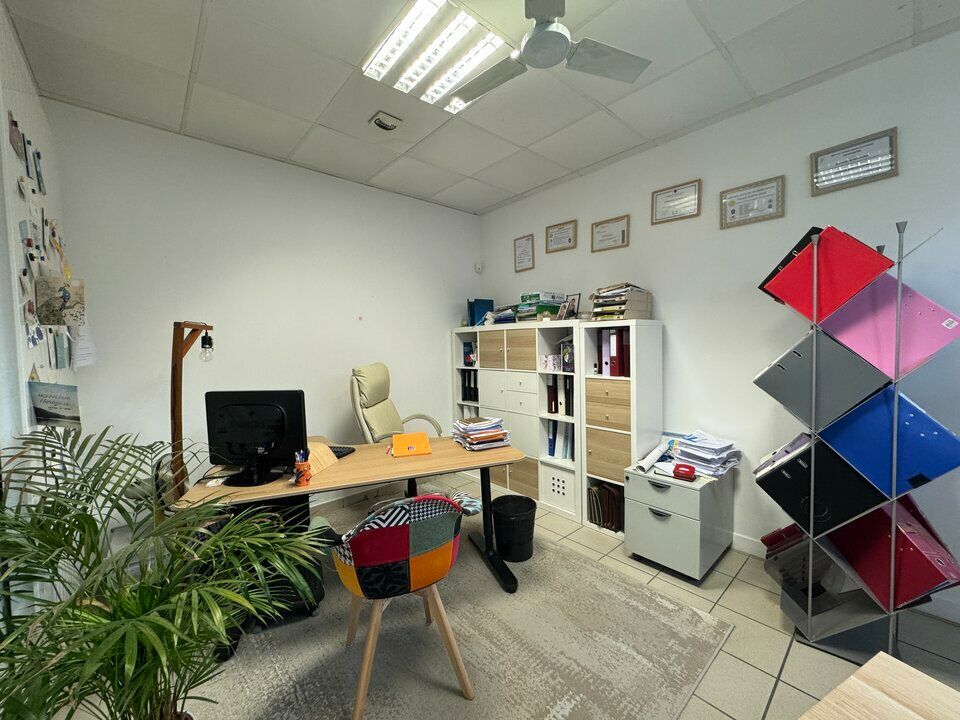 Vente local commercial 100 m² non divisibles