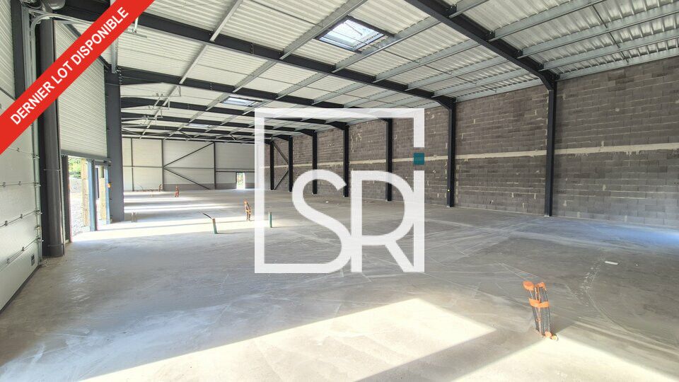 Location entrepot 159 m² non divisibles