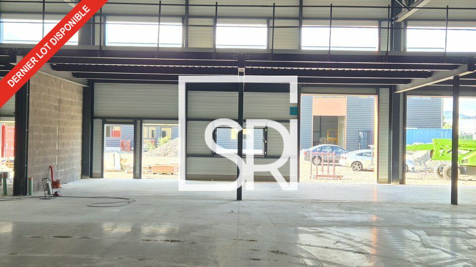 Location entrepot 440 m² non divisibles