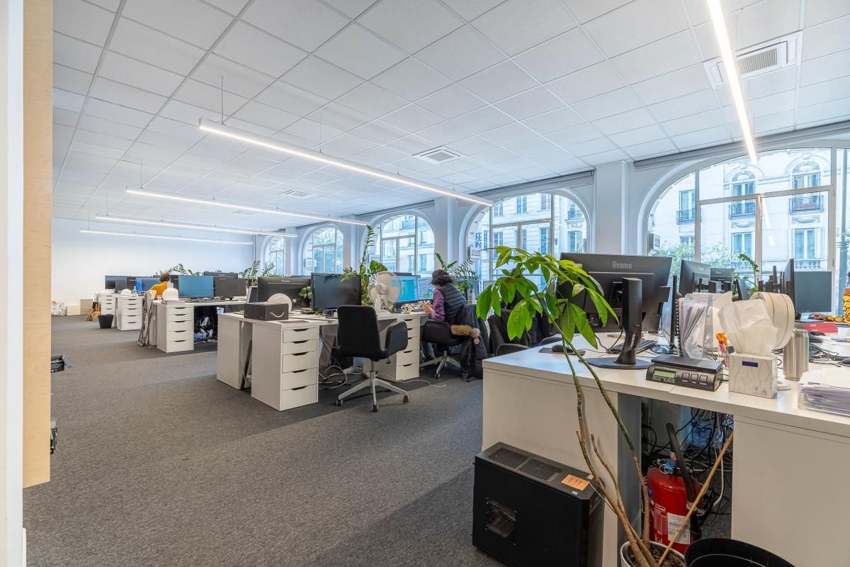 Location bureaux 337 m² non divisibles