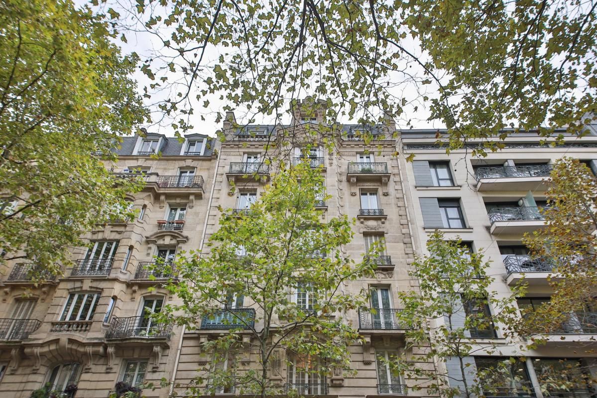 Location bureaux 374 m² non divisibles