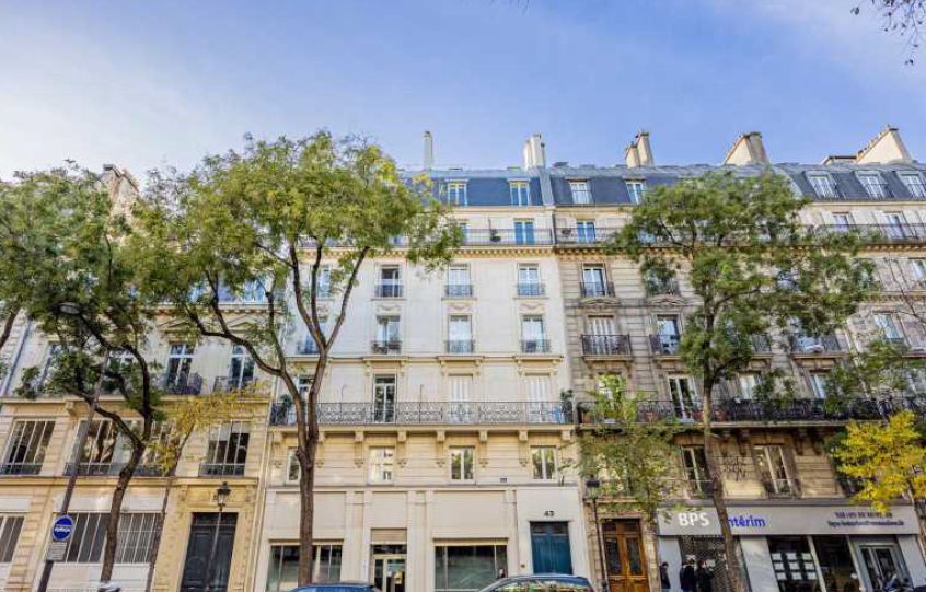 Location bureaux 136 m² non divisibles