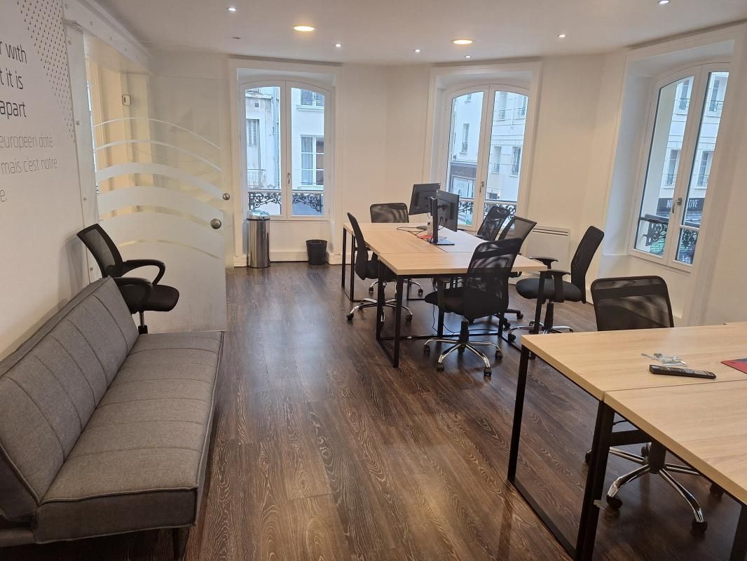 Location bureaux 95 m² non divisibles