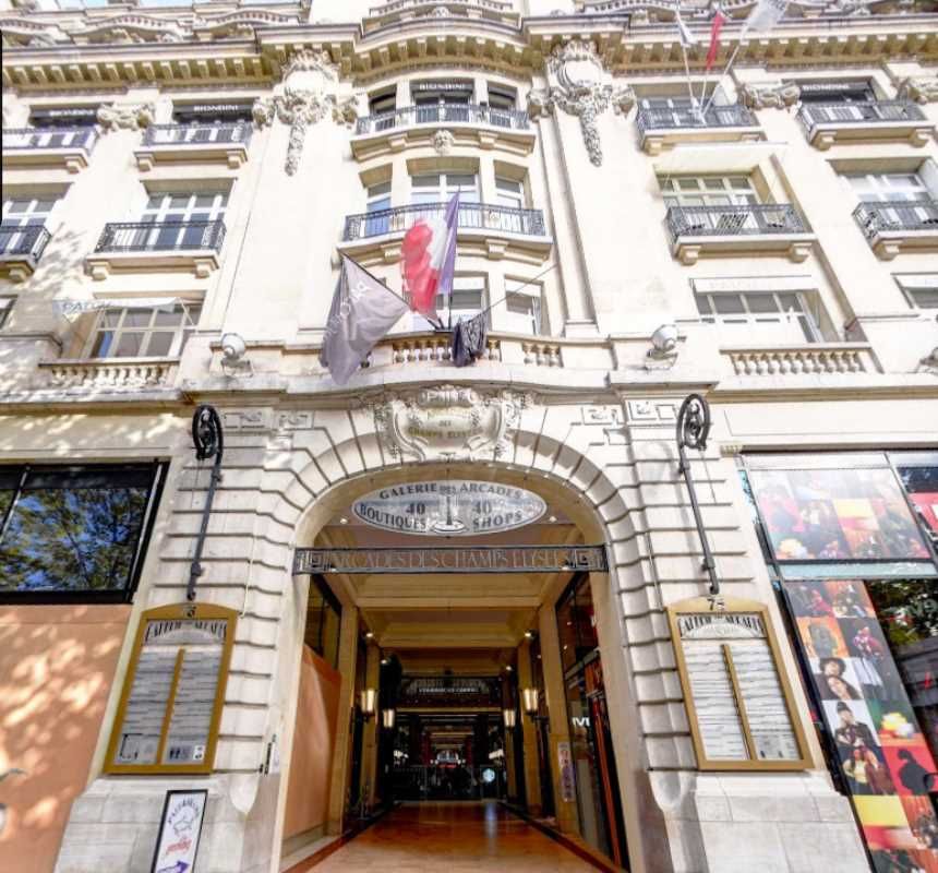 Location local commercial 50 m² non divisibles