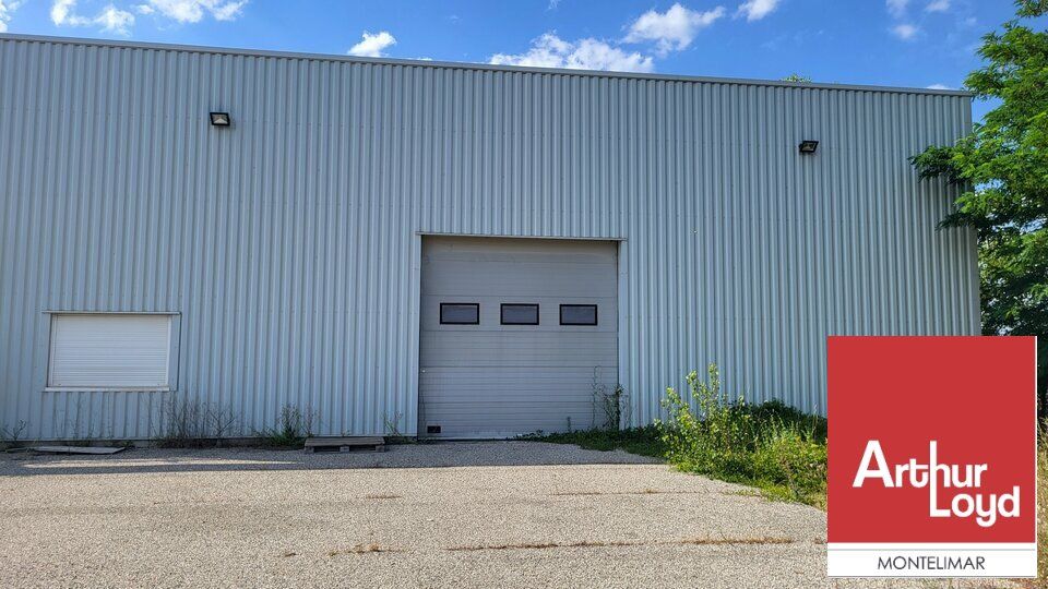 ARDECHE - LE TEIL - A VENDRE BÂTIMENT INDÉPENDANT A USAGE D'ENTREPÔT ET BUREAUX AVEC LOGEMENT 