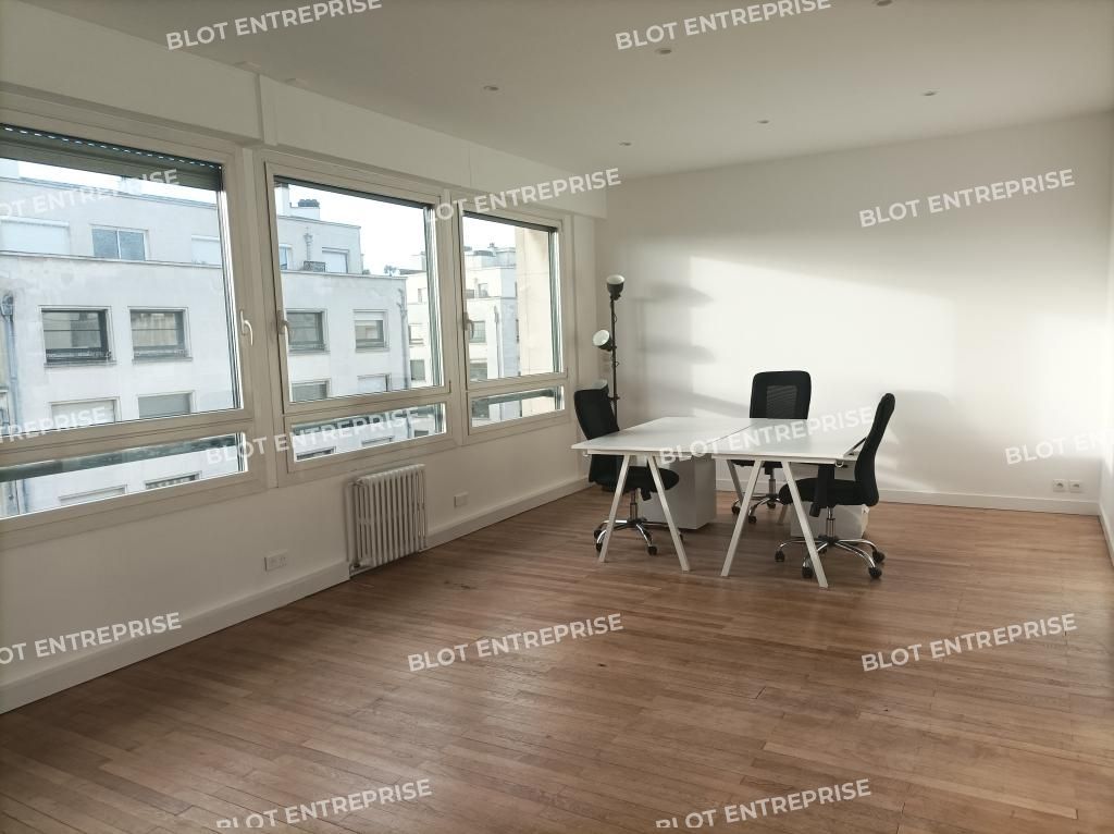 Location bureaux 111 m² non divisibles
