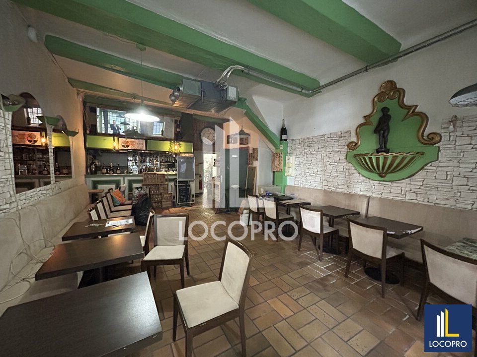 LOCAL COMMERCIAL - 75M2- CANNES