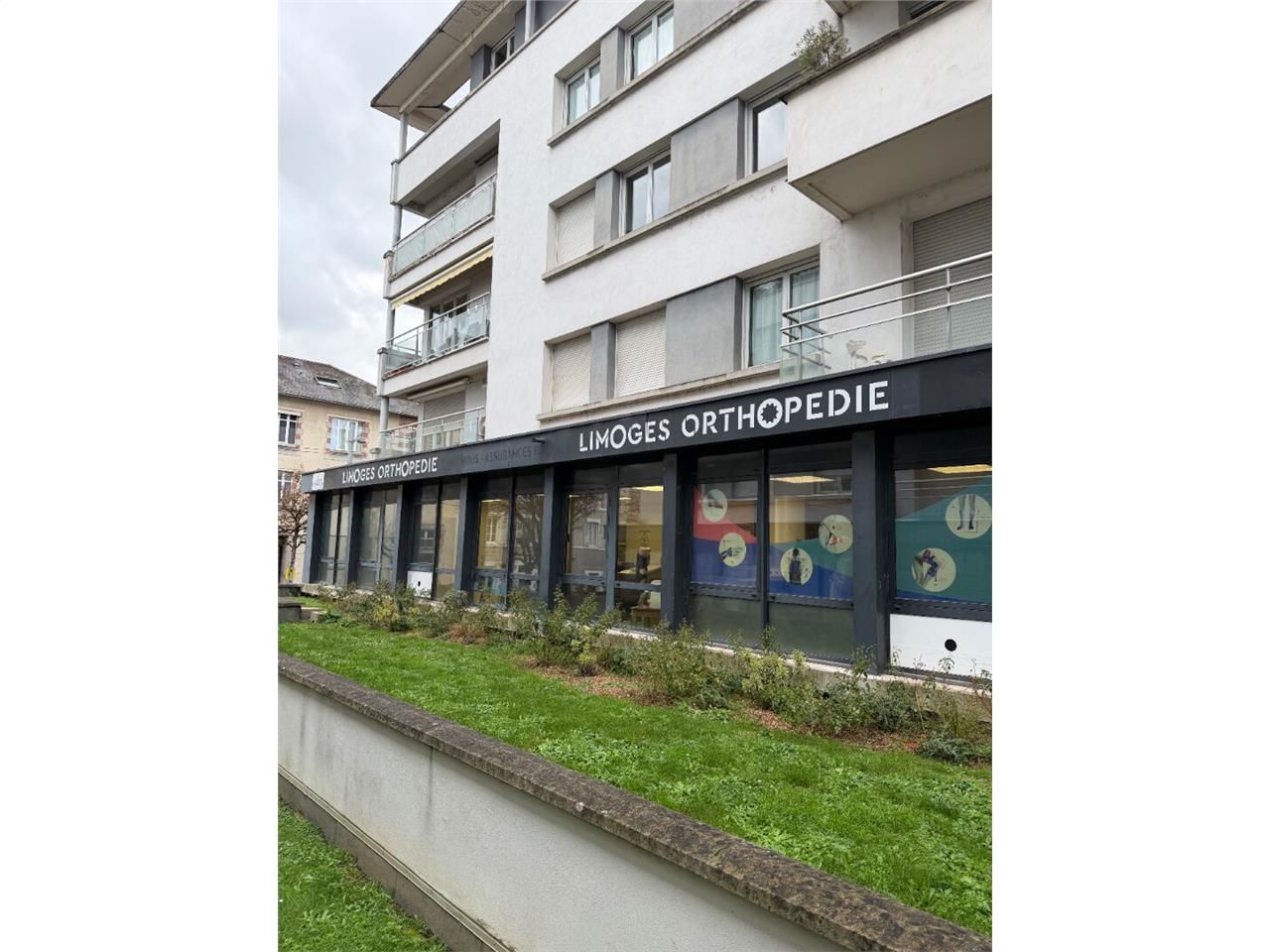 Vente bureaux 112.00 m² à LIMOGES