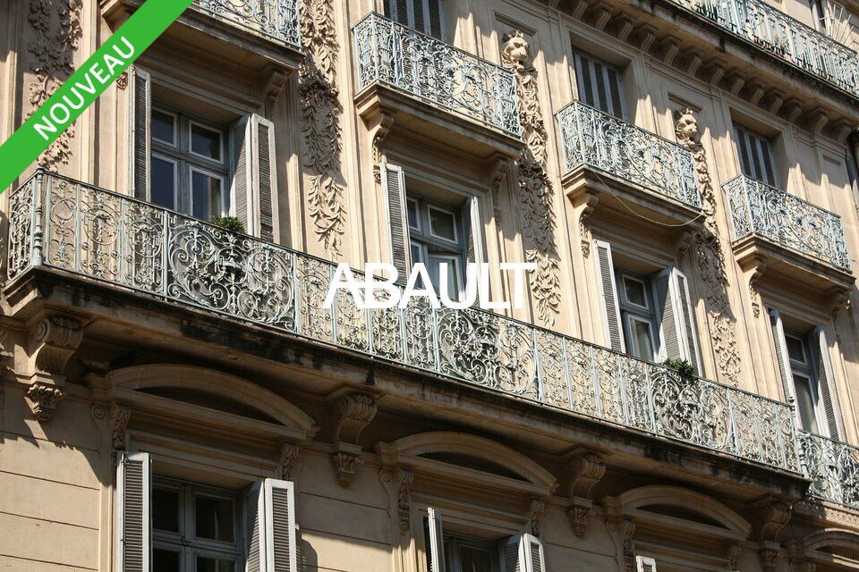 A VENDRE LOCAL COMMERCIAL D'ENVIRON 228 M² EN RDC SECTEUR ANTIGONE MONTPELLIER