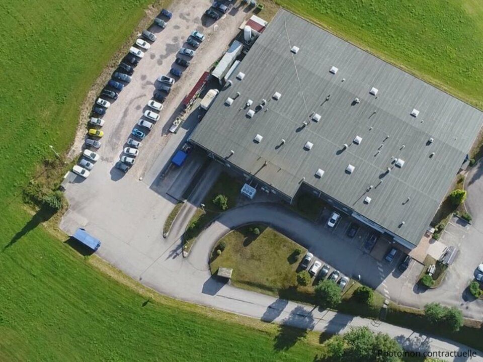 Site industriel clé en main à vendre de 2840 m² à Cleurie (88120)