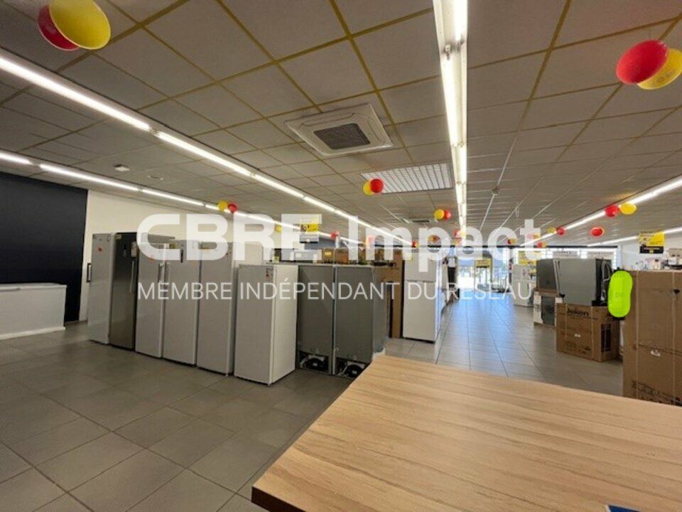 LOCAL COMMERCIAL 785 M² - MARSANNAY-LA-CÔTE