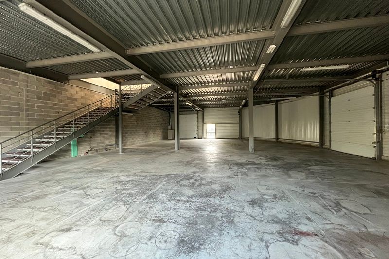 A louer local d'activité et bureaux aménagés sur le Parc Aéroport à Pérols