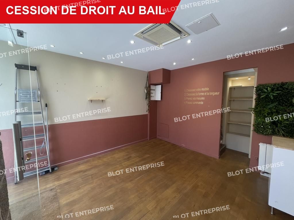 Location local commercial 37 m² non divisibles