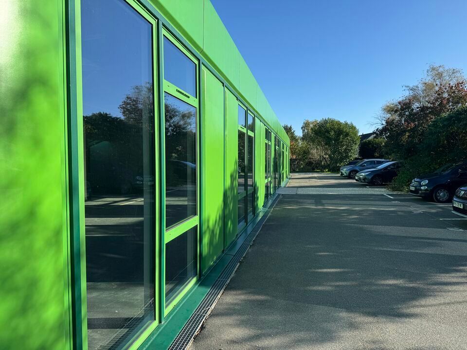 FONDETTES BUREAUX A LOUER 174 M² CONTEMPORAIN CLASSE ARCHITECTURE