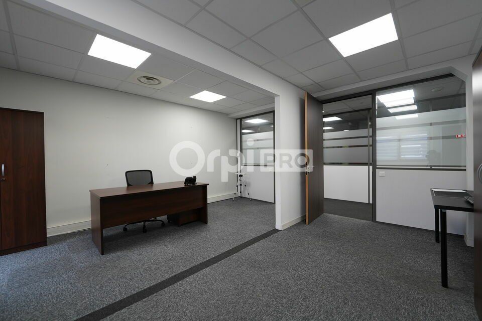 Location bureaux 65 m² non divisibles