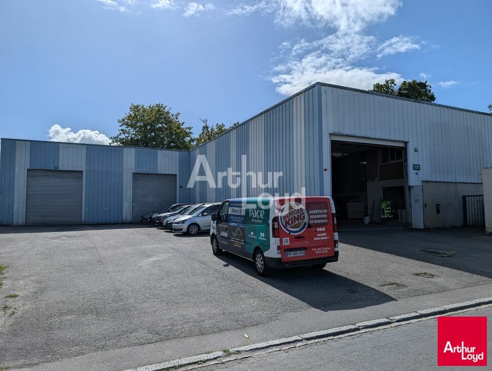 Location local d''activites 950 m² non divisibles