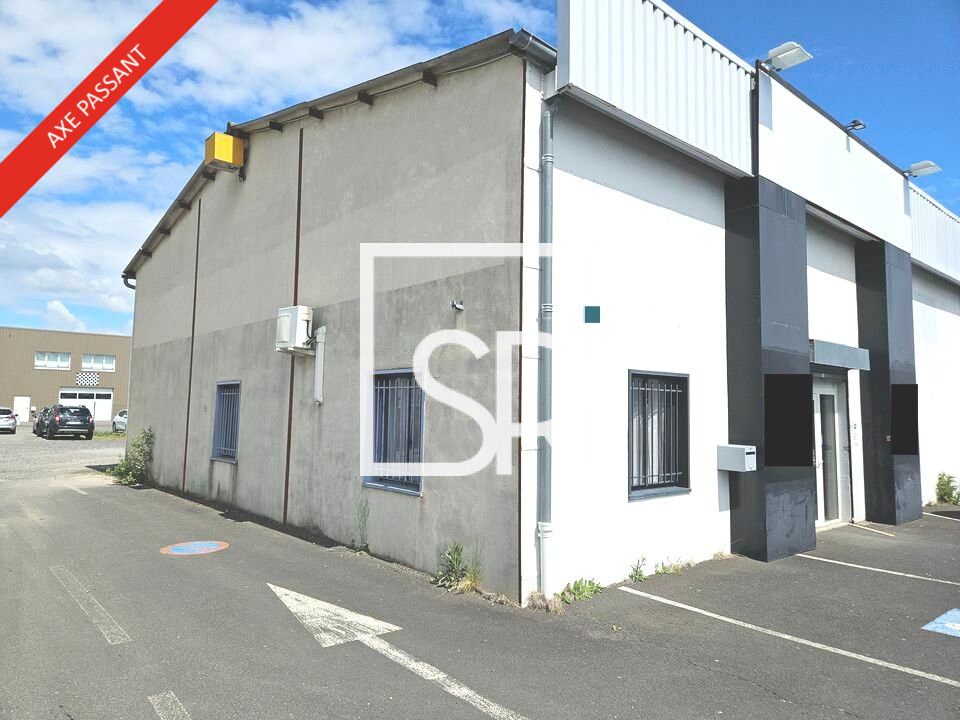 Location local commercial 335 m² non divisibles