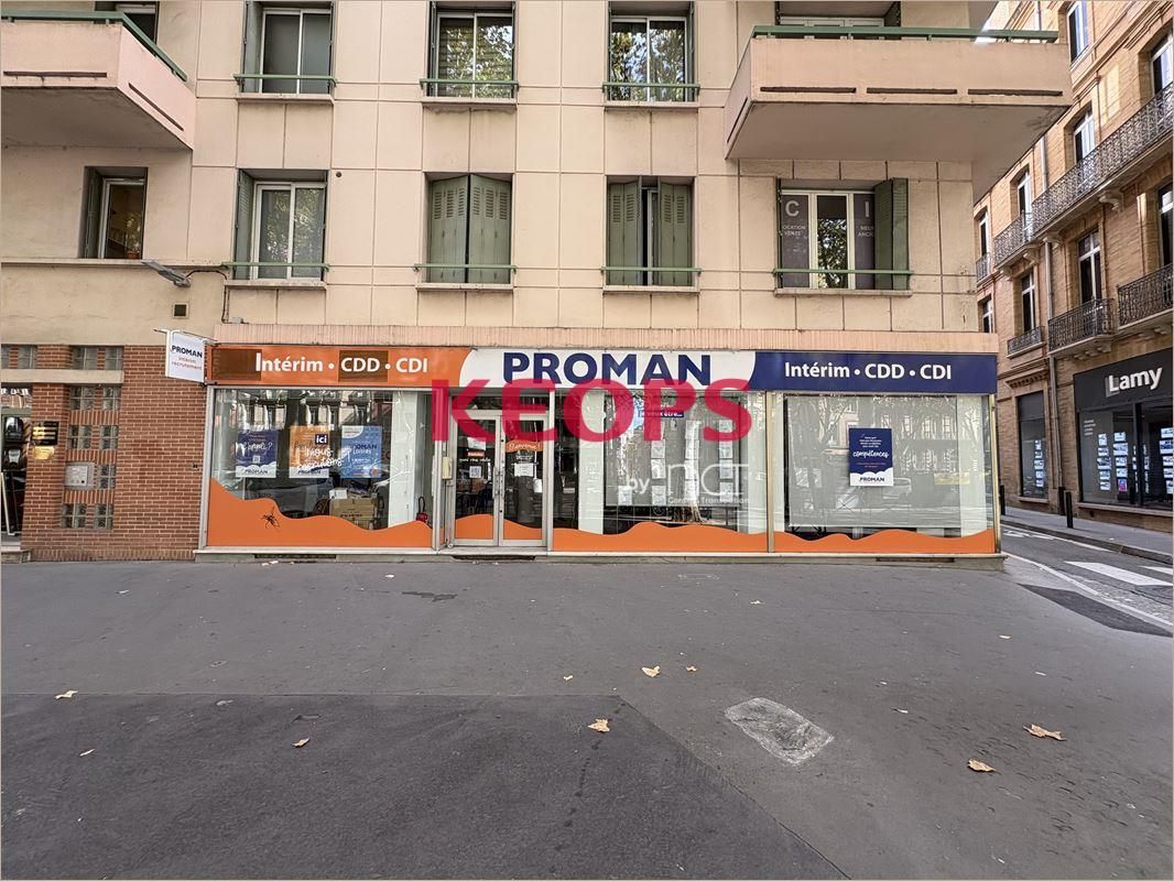 Location Commerce/boutique 80 m² non divisibles