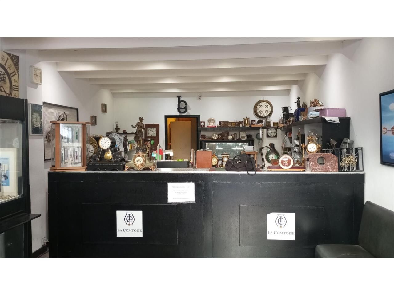 Location local commercial 40.00 m² à BORDEAUX