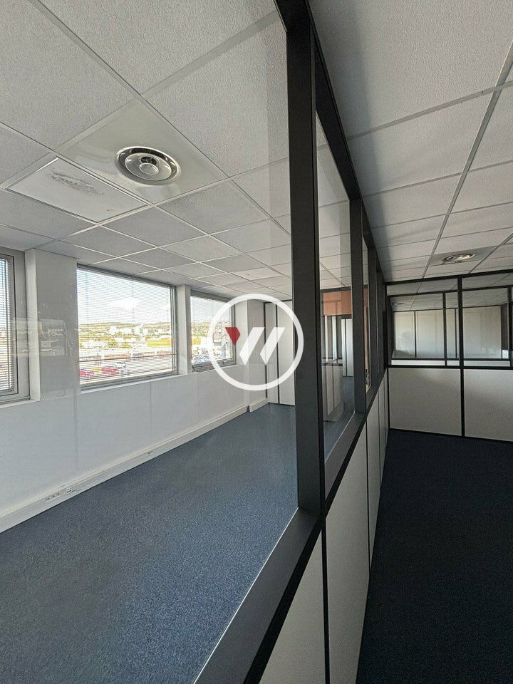 PLATEAU DE BUREAUX A LOUER !