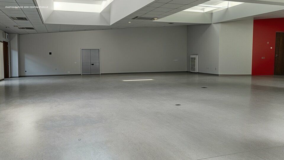 A LOUER - Local d'activités avec visibilité