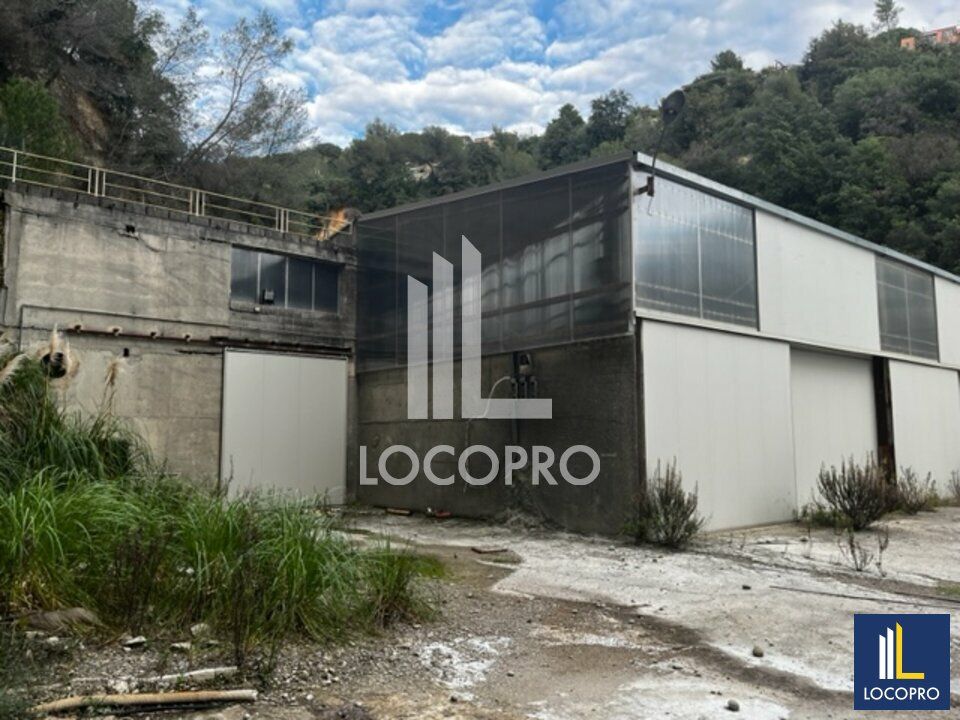 Activité/Entrepôt à vendre - 785 m²