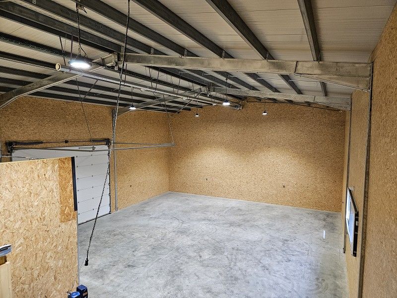 A vendre entrepot 380 m² à CORDEMAIS