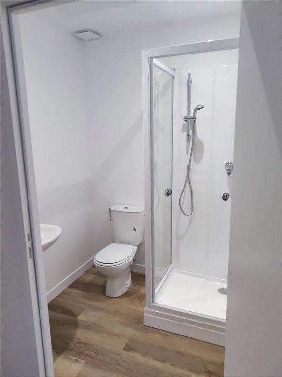 A vendre entrepot 184 m² à DONGES