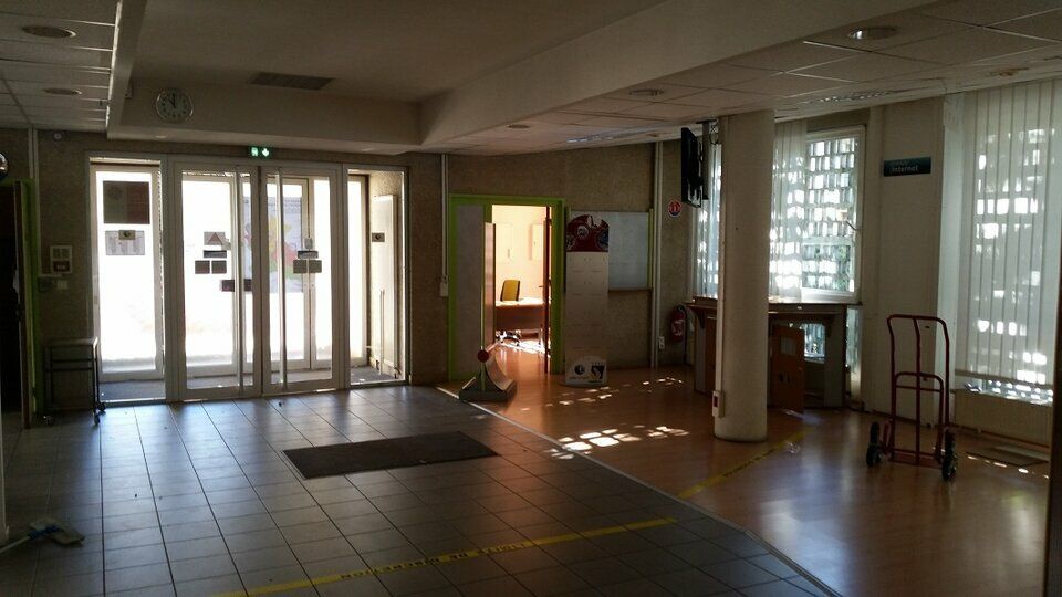 Location bureaux 896 m² non divisibles