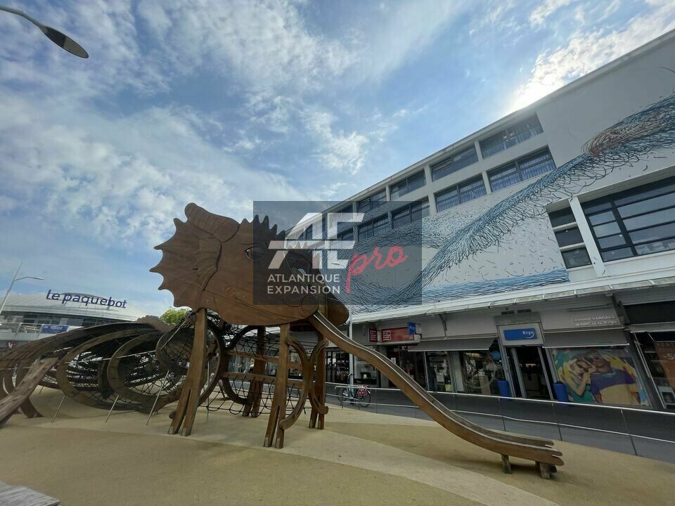 Local commercial à louer de 84.71m² par Atlantique Expansion Pro