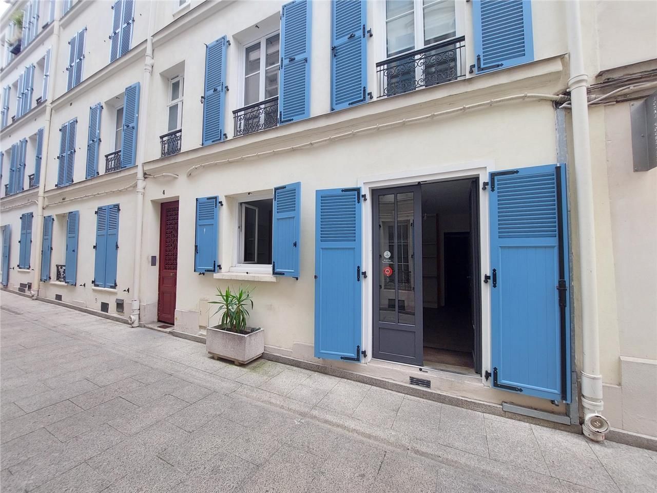 Location bureaux 49 m² à Paris