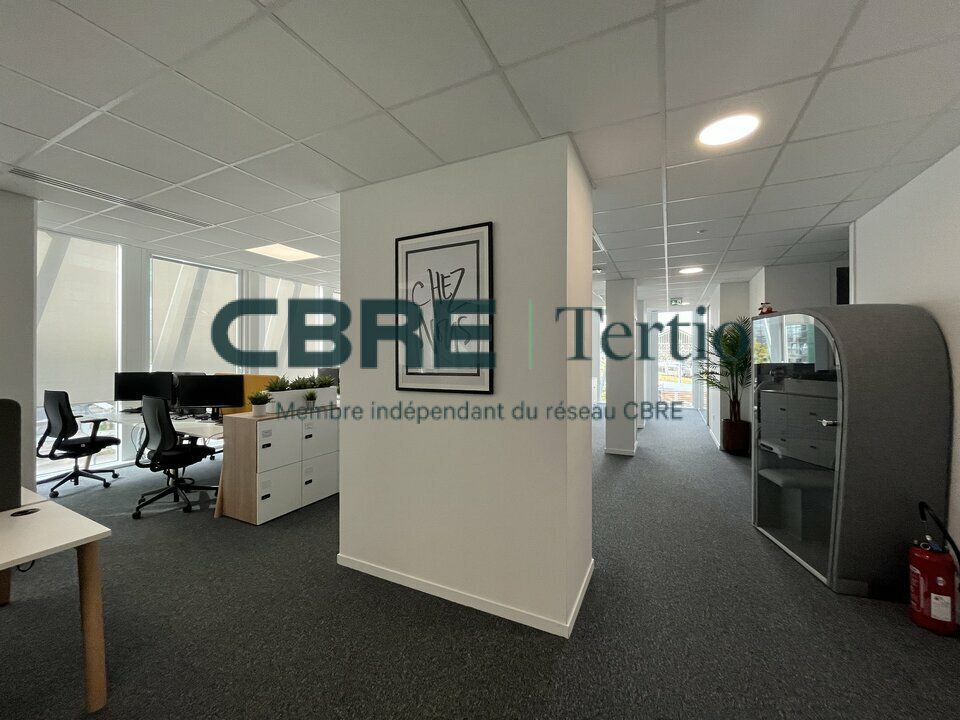 Gare Tours centre - Locaux récents 