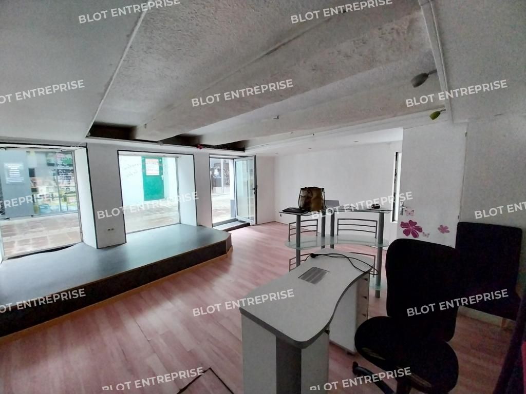 Vente local commercial 40 m² non divisibles